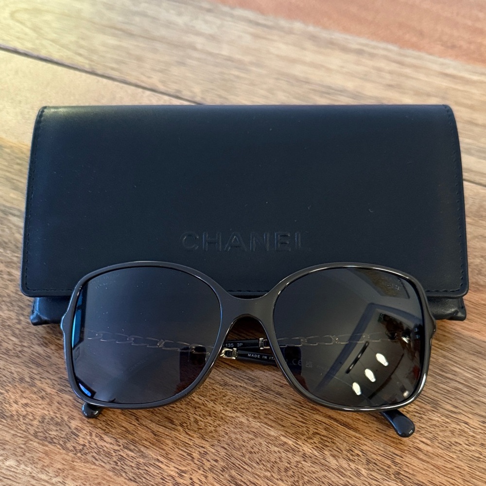 CHANEL Square Sunglasses